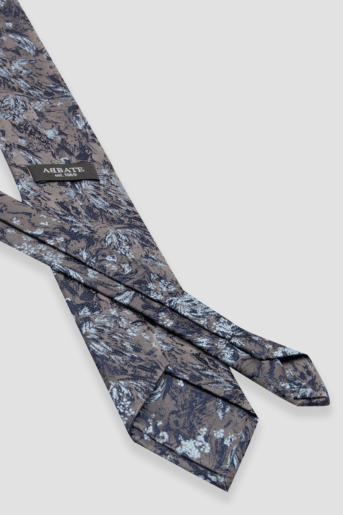 Abbate Kravat 8 cm Mikrofiber Polyester Açık Gri Erkek Desenli Kravat