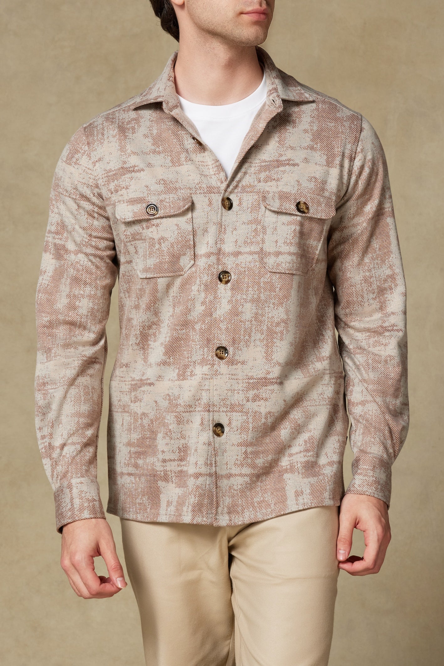 Abbate Legend Örme Kumaş Viskon Karışımlı Overshirt Fit Bej Klasik Yaka Erkek Desenli Gömlek Ceket