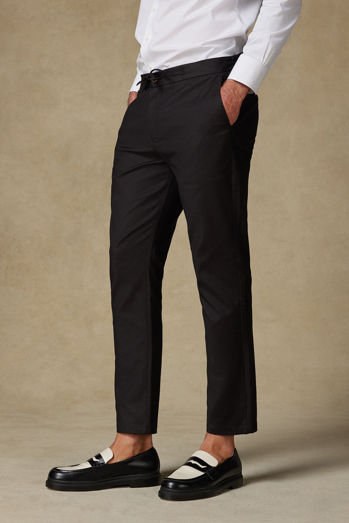 Abbate Soft Dokuma Pamuk Karışımlı Tailored Fit Siyah Erkek Düz Pantolon