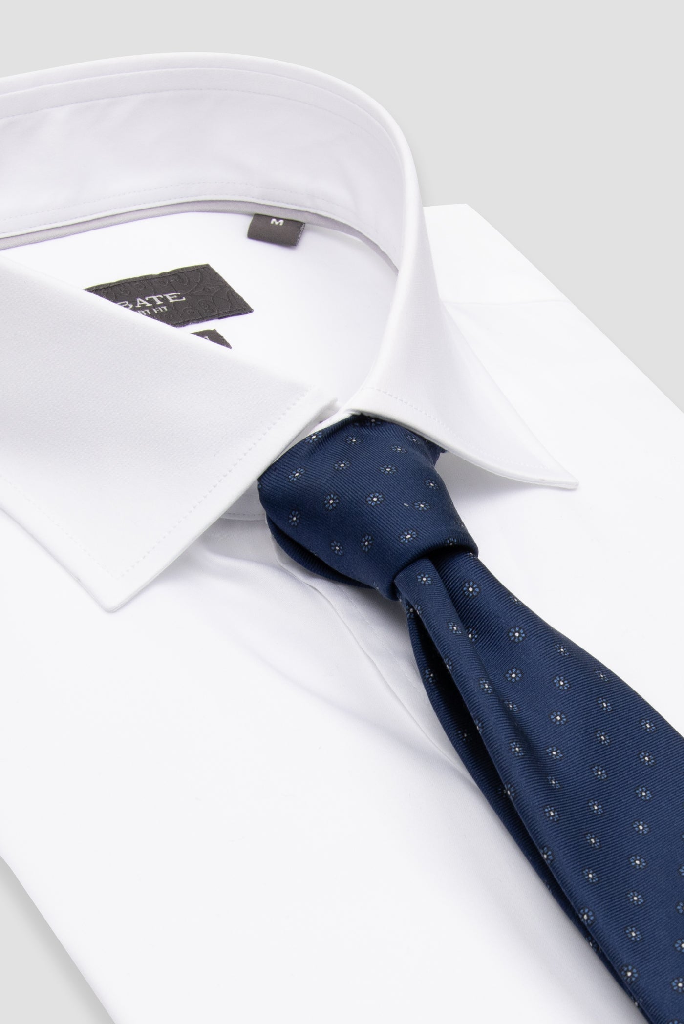 Abbate Leonardo Saten Pamuklu Comfort Fit Beyaz Klasik Yaka Erkek Düz Gömlek