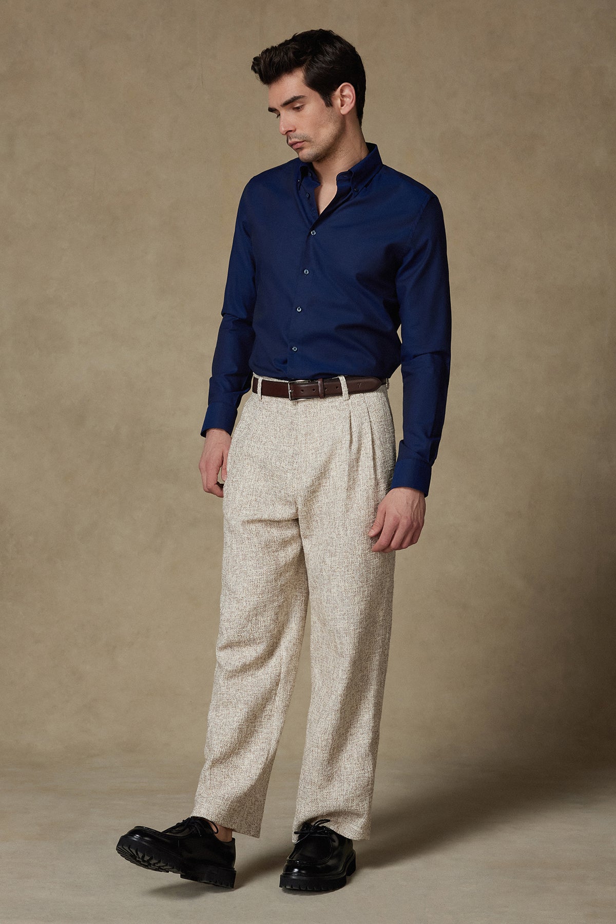Abbate Carlo Royal Oxford Kolay Ütülenebilir %100 Pamuklu Slim Fit Lacivert Düğmeli Yaka Erkek Düz Gömlek