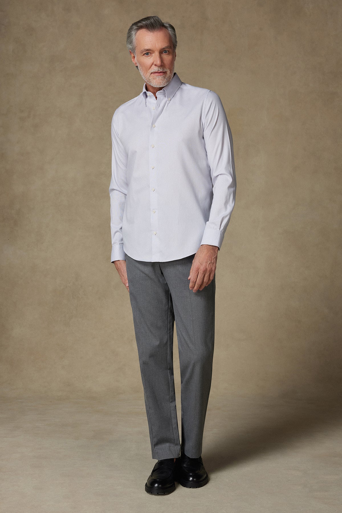 Abbate Carlo Royal Oxford Kolay Ütülenebilir %100 Pamuklu Slim Fit Açık Gri Düğmeli Yaka Erkek Düz Gömlek