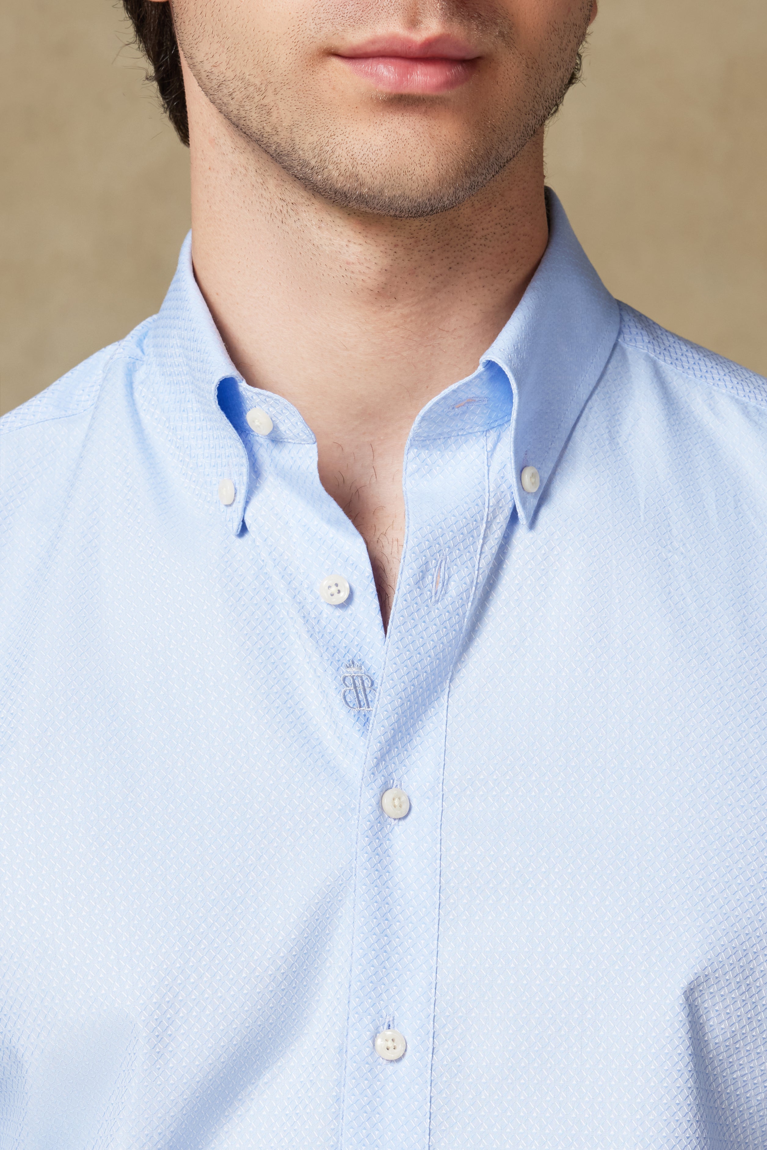 Abbate Carlo Armür Pamuklu Slim Fit Açık Mavi Düğmeli Yaka Erkek Düz Gömlek