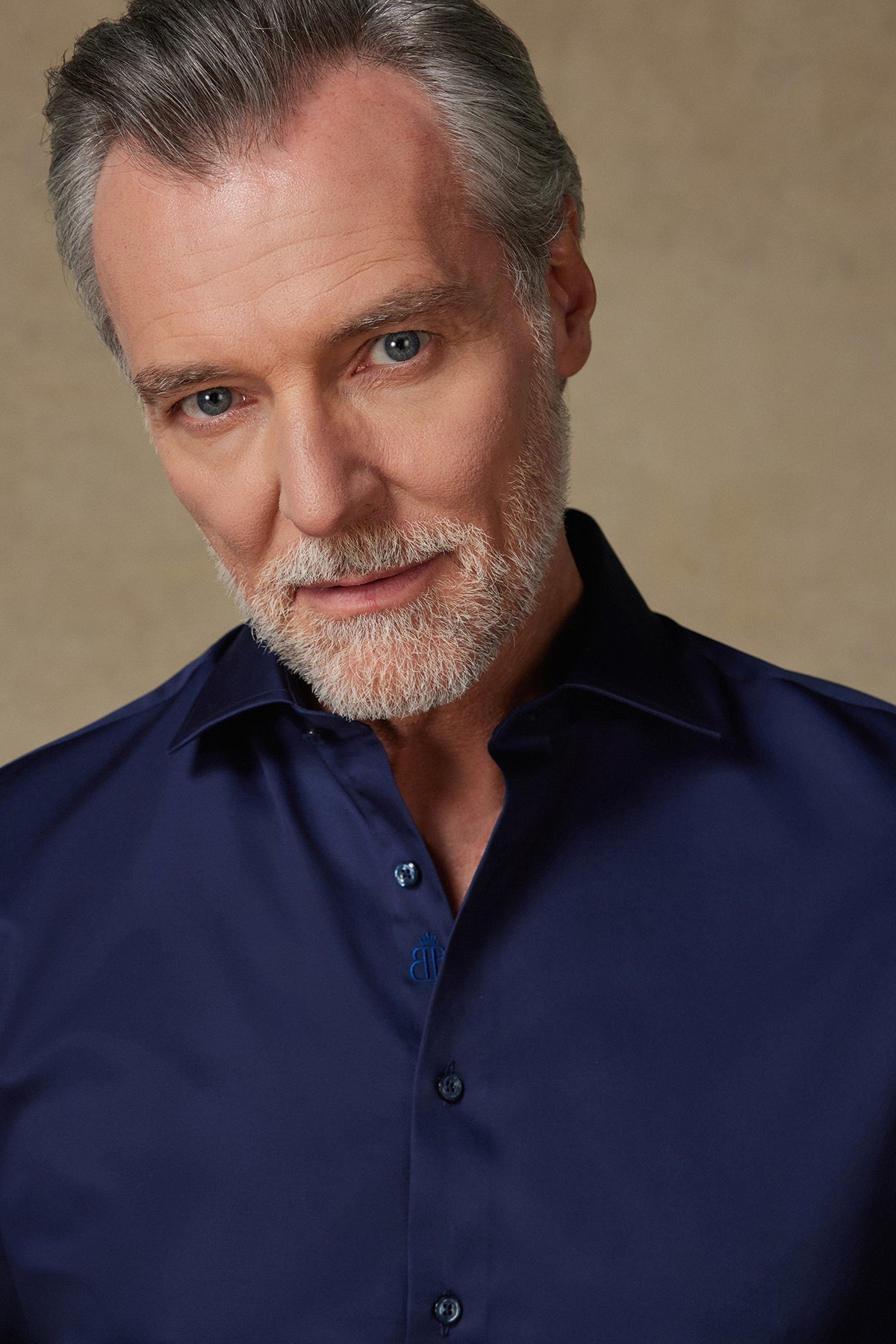 Abbate Donatello Saten Pamuklu Slim Fit Lacivert Klasik Yaka Erkek Düz Gömlek