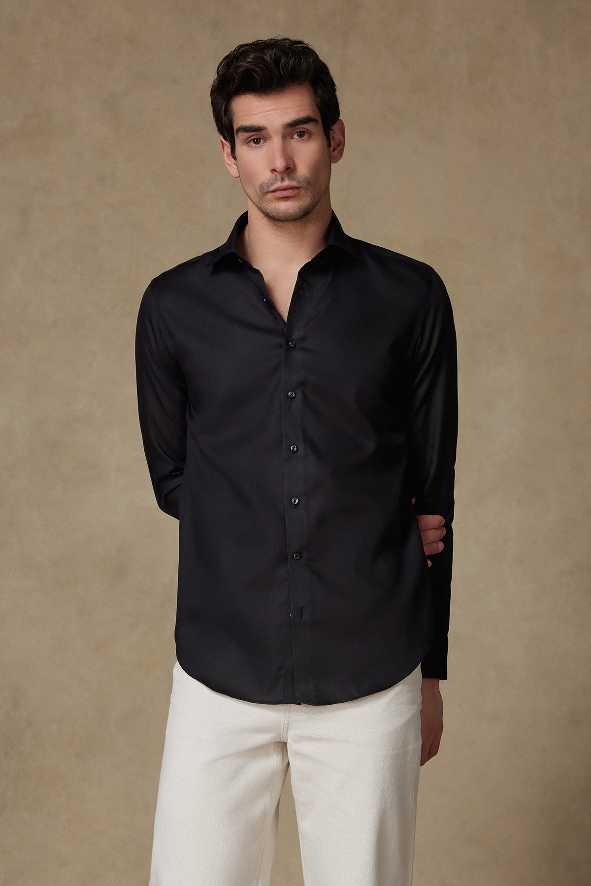 Abbate Donatello Saten Pamuklu Slim Fit Siyah Klasik Yaka Erkek Düz Gömlek