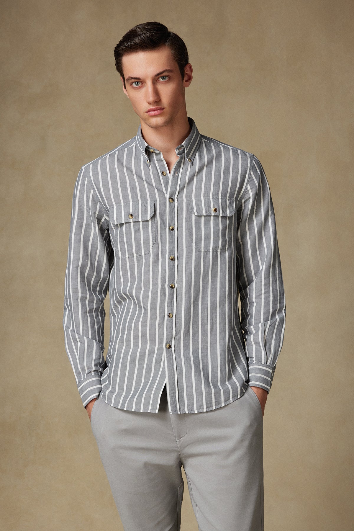 Abbate Alba Keten Pamuk Keten Karışımlı Comfort Fit Gri Düğmeli Yaka Erkek Çizgili Gömlek