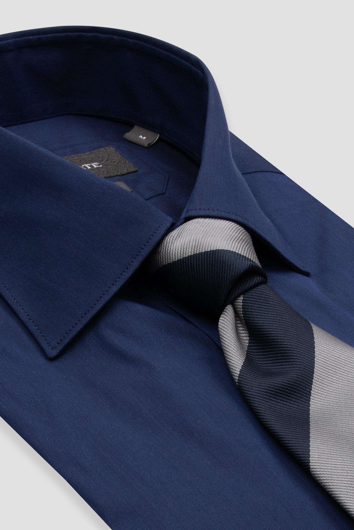 Abbate Sartoria Poplin Stretch Pamuk Karışımlı Slim Fit Lacivert İtalyan Yaka Erkek Düz Gömlek