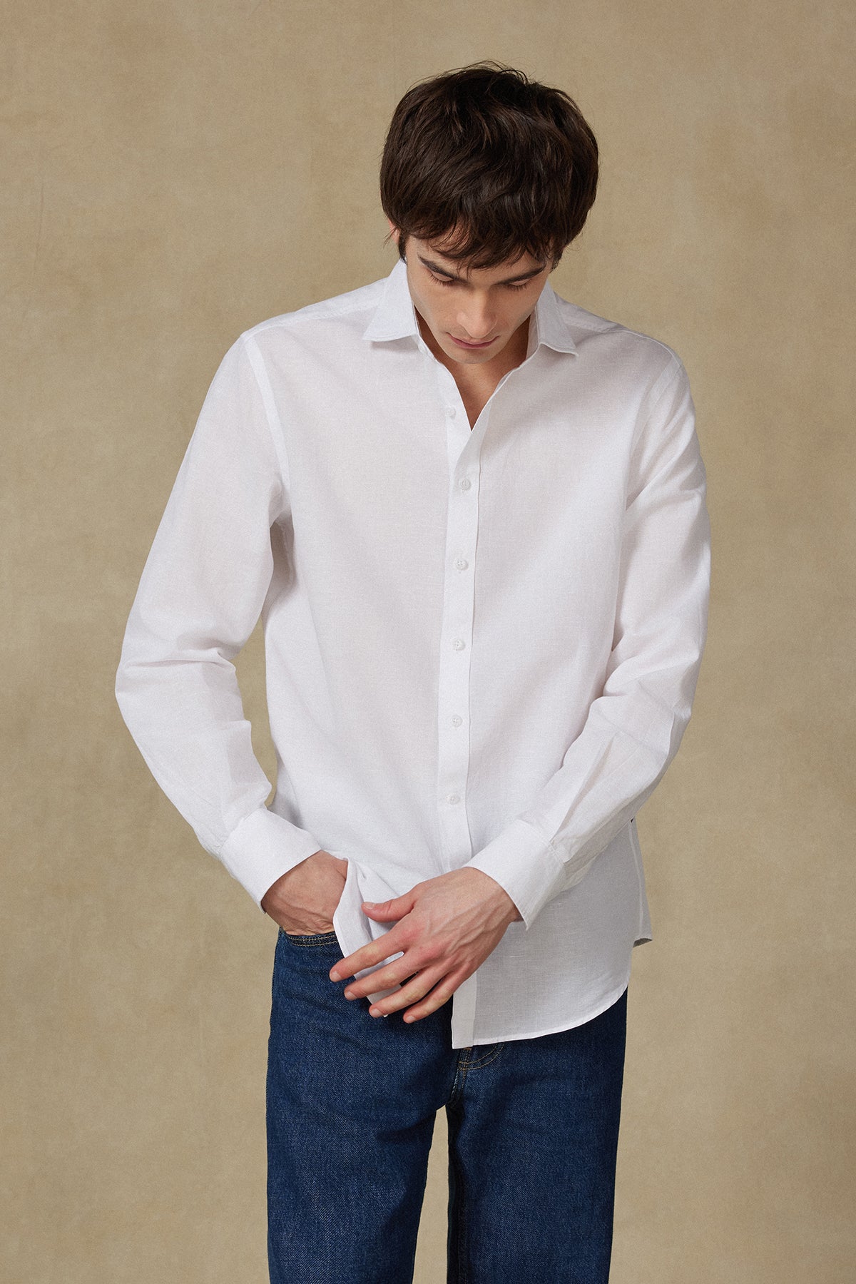 Abbate Costa Keten Pamuk Keten Karışımlı Comfort Fit Beyaz Klasik Yaka Erkek Düz Gömlek