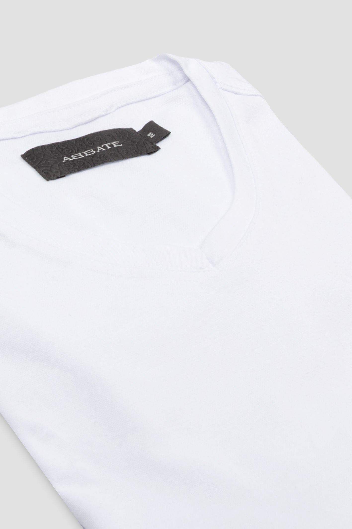 Abbate Vita Merserize Pamuklu Modern Fit Beyaz V Yaka Erkek Düz T-Shirt