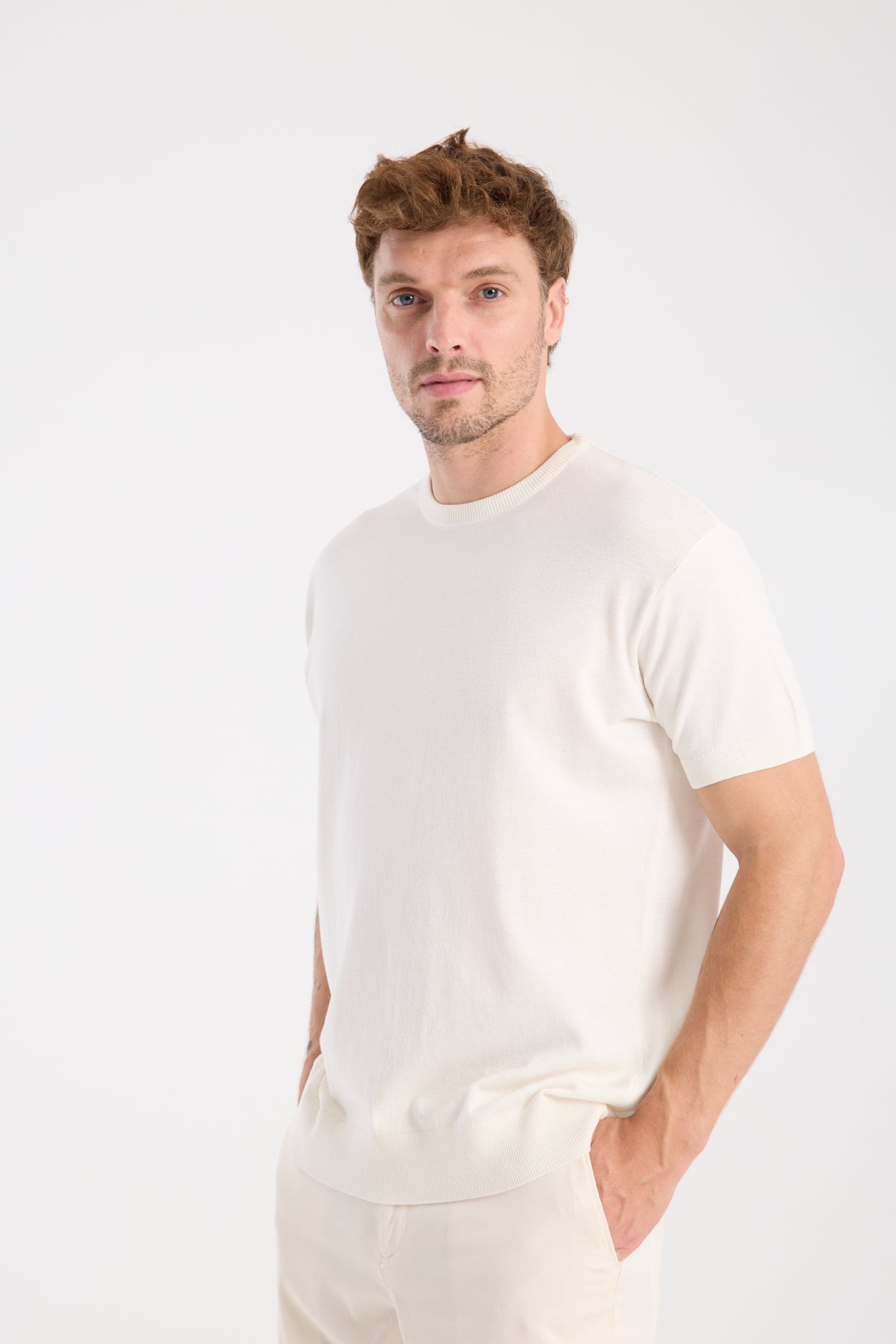 AClub Zulu Örme Kumaş Viskon Karışımlı Slim Fit Ekru Bisiklet Yaka Erkek Düz T-Shirt