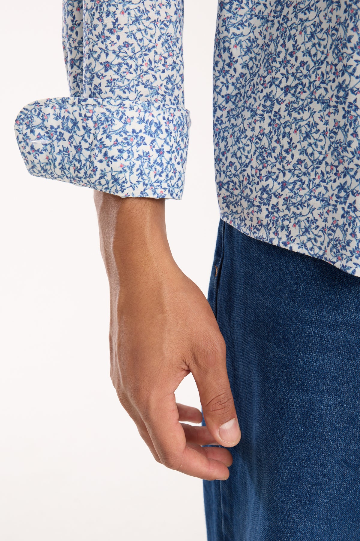 BB Club Rio Poplin %100 Pamuk Oversize Fit Beyaz Klasik Yaka Erkek Baskılı Gömlek