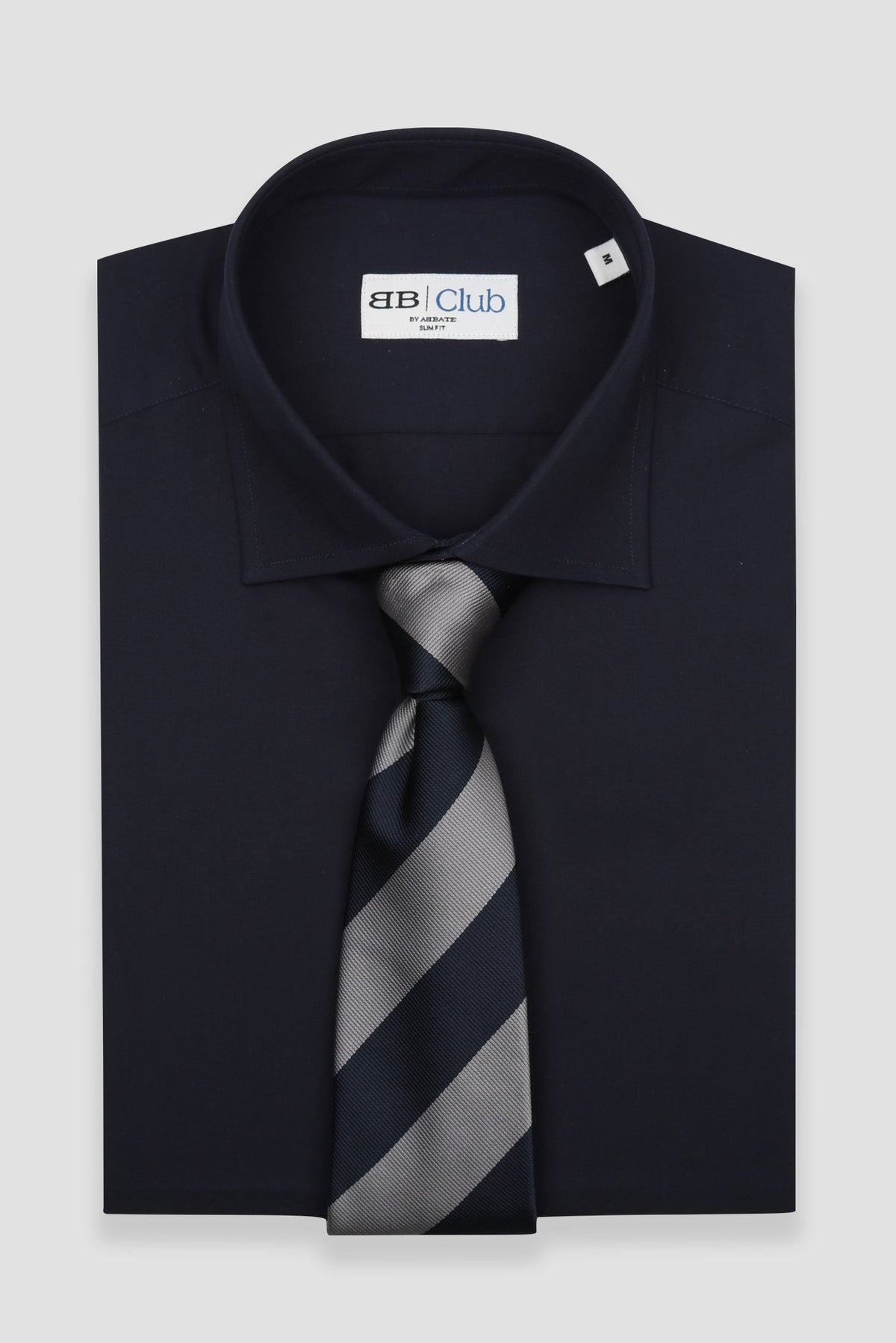 BB Club Oscar Poplin Kolay Ütülenebilir Pamuklu Slim Fit Lacivert Klasik Yaka Erkek Düz Gömlek