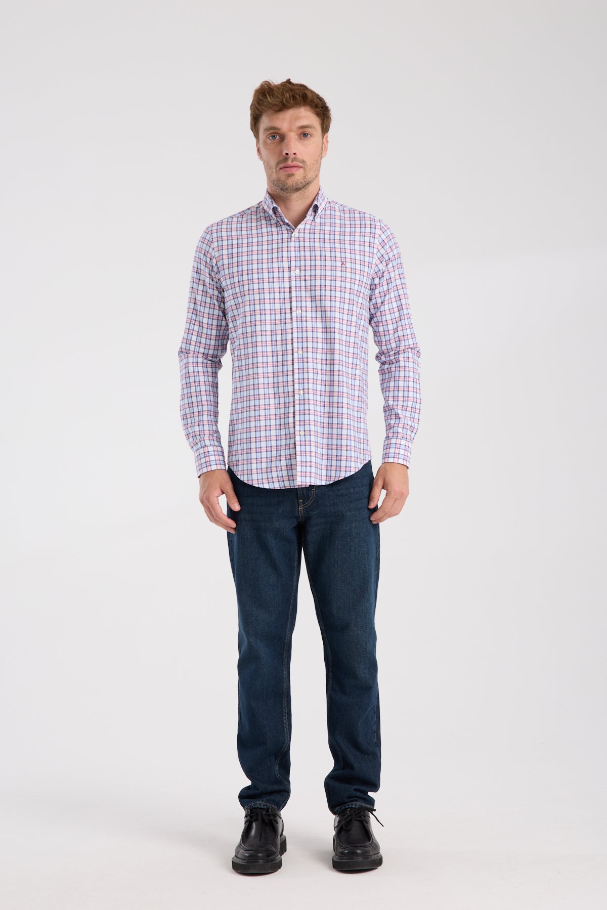 AClub AC10083 Oxford Pamuk Karışımlı Slim Fit Kırmızı Düğmeli Yaka Erkek Kareli Gömlek