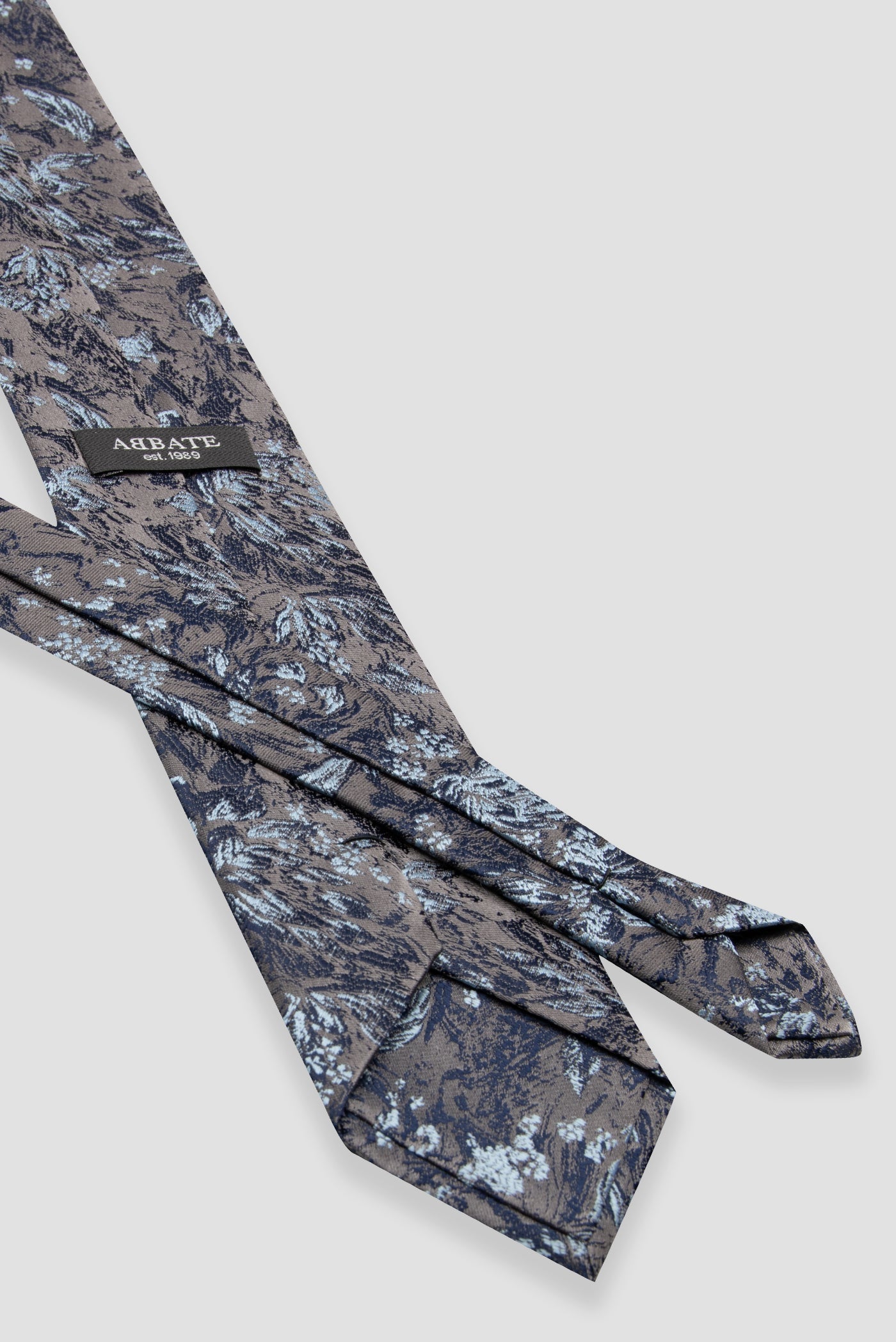 Abbate Kravat 8 cm Mikrofiber Polyester Açık Gri Erkek Desenli Kravat