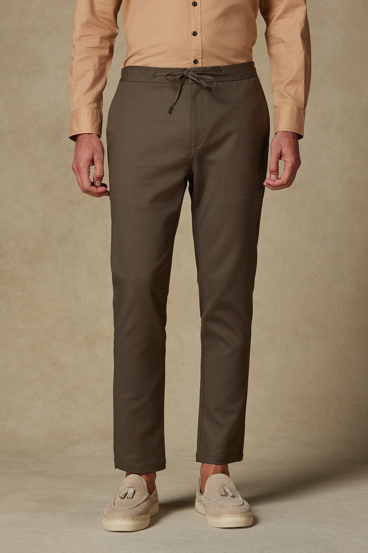 Abbate Soft Dokuma Pamuk Karışımlı Tailored Fit Haki Erkek Düz Pantolon