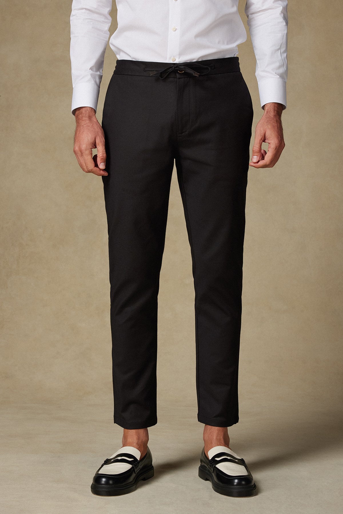 Abbate Soft Dokuma Pamuk Karışımlı Tailored Fit Siyah Erkek Düz Pantolon