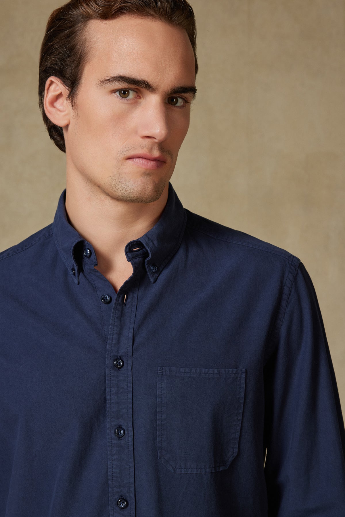 Abbate Federico Dokuma Tencel (Lyocell) Comfort Fit Lacivert Düğmeli Yaka Erkek Düz Gömlek