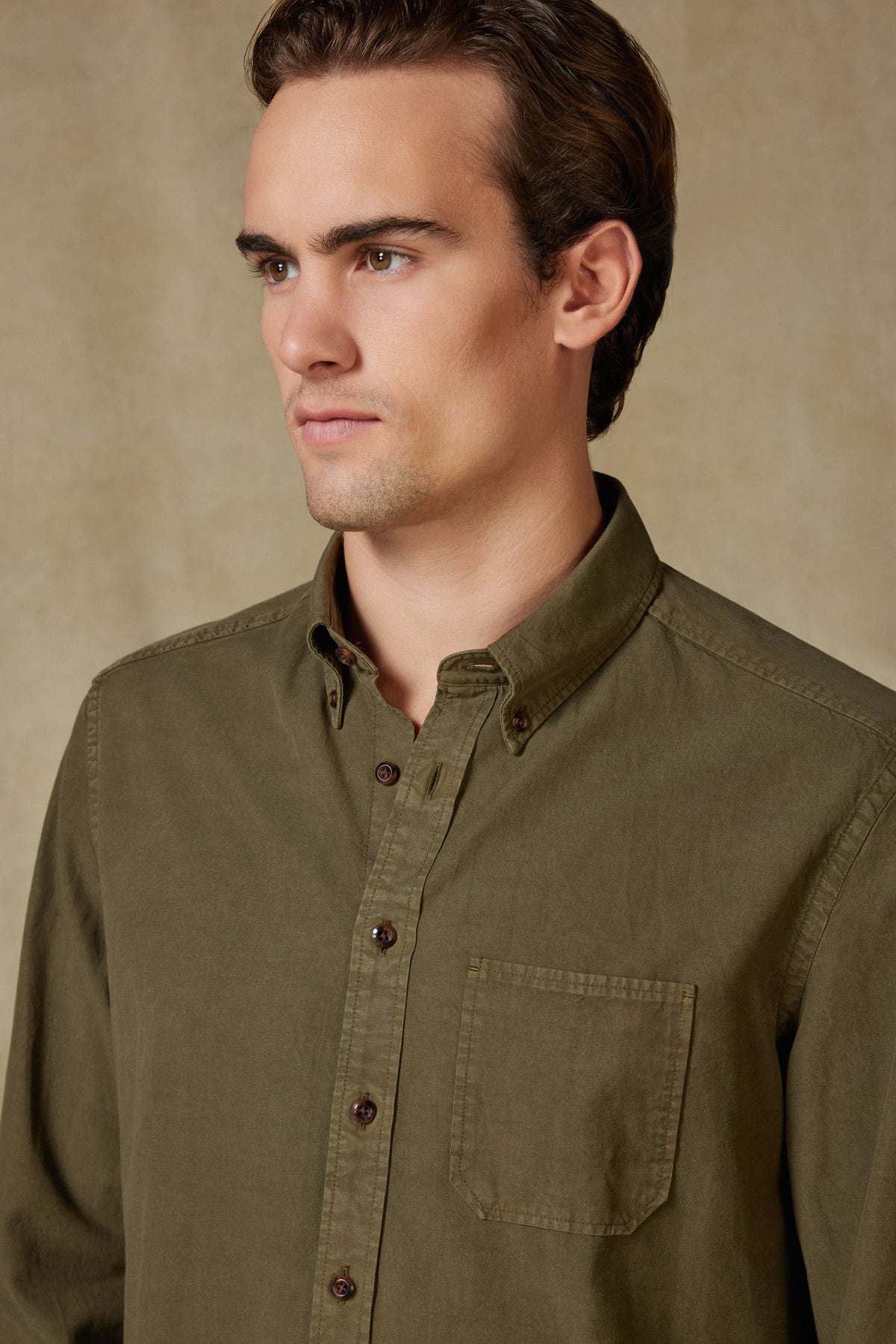 Abbate Federico Dokuma Tencel (Lyocell) Comfort Fit Haki Düğmeli Yaka Erkek Düz Gömlek