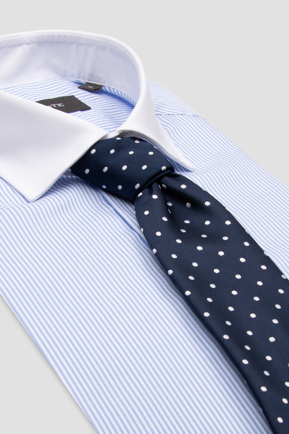 Abbate Grant Non Iron Twill Pamuklu Slim Fit Açık Mavi Klasik Yaka Erkek Çizgili Gömlek