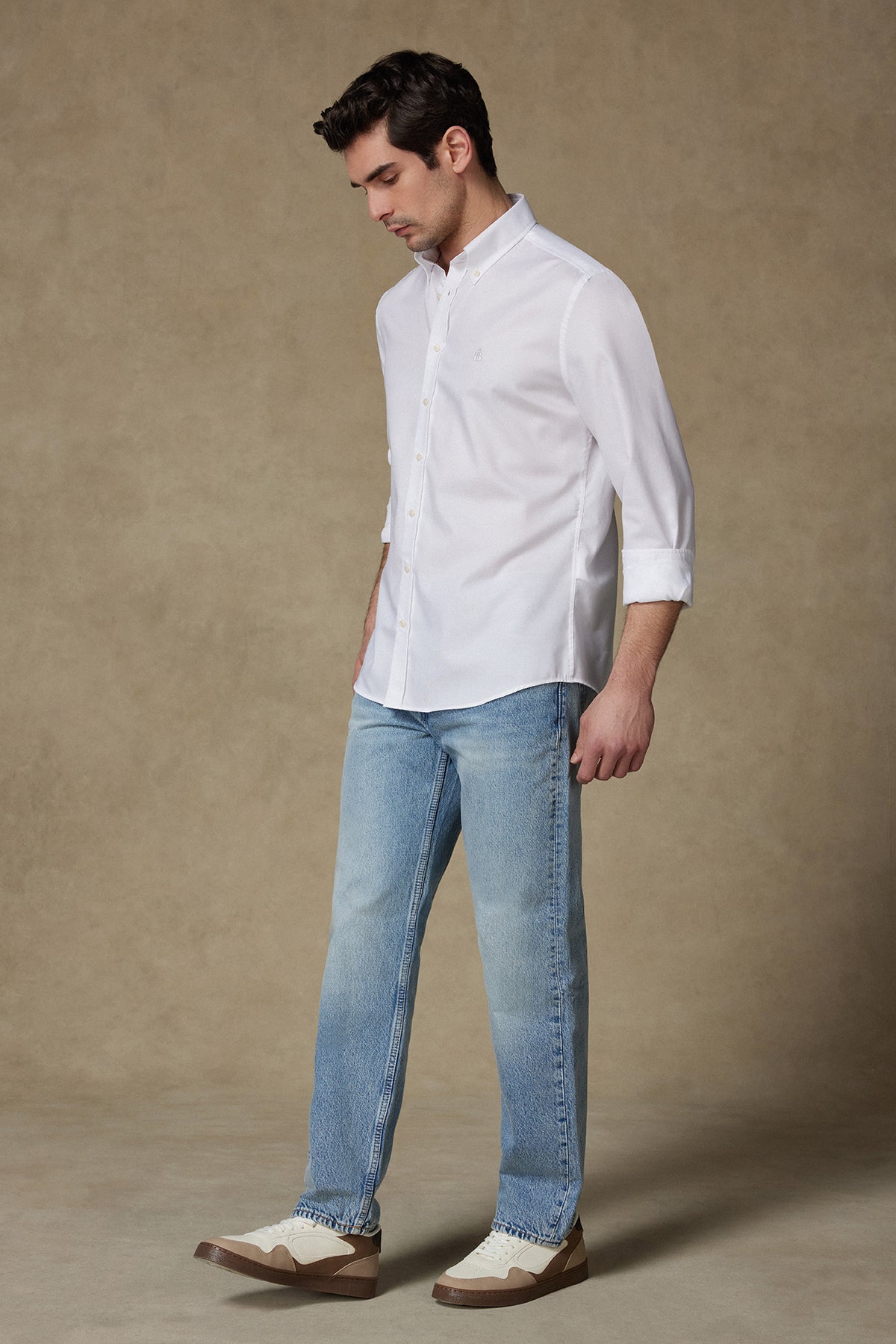 Abbate Marcel Amerikan Oxford Pamuklu Comfort Fit Beyaz Düğmeli Yaka Erkek Düz Gömlek