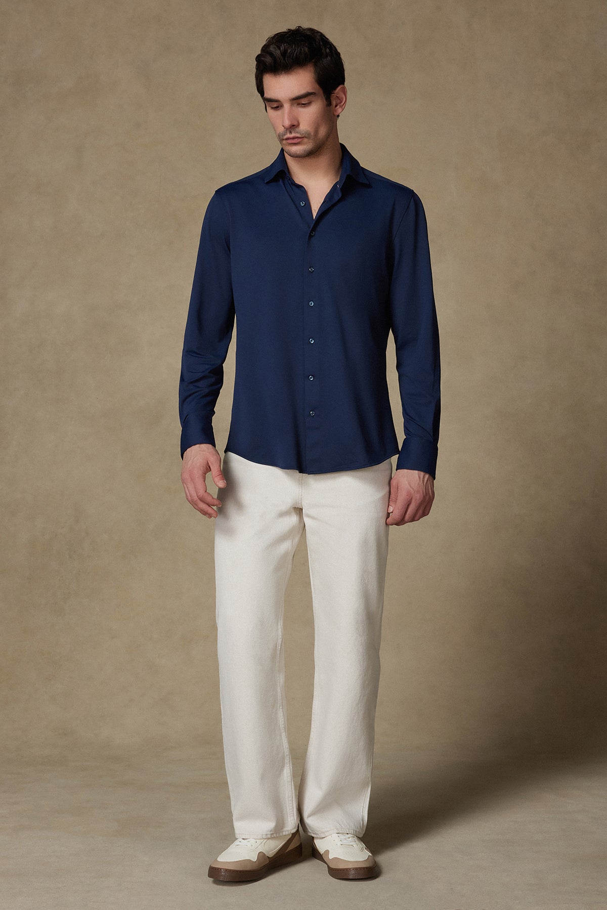 Abbate Rico Performans Polyamid Karışımlı Comfort Fit Lacivert Klasik Yaka Erkek Düz Gömlek