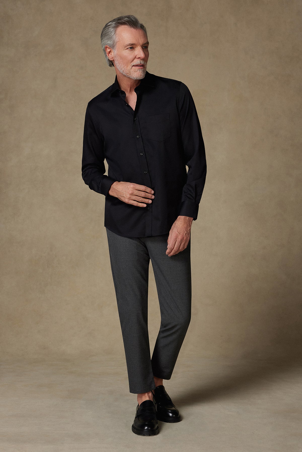 Abbate Leonardo Saten Pamuklu Comfort Fit Siyah Klasik Yaka Erkek Düz Gömlek