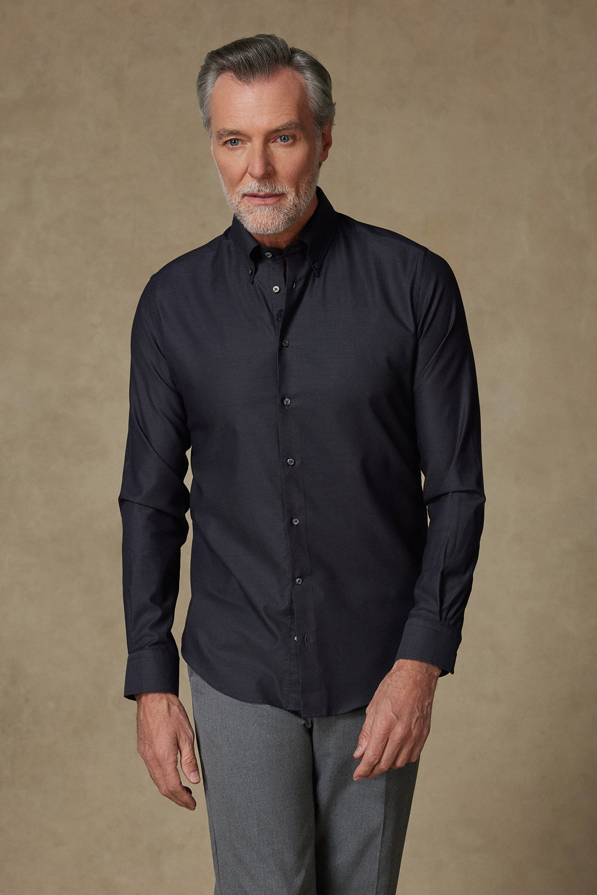 Abbate Carlo Royal Oxford Kolay Ütülenebilir %100 Pamuklu Slim Fit Siyah Düğmeli Yaka Erkek Düz Gömlek