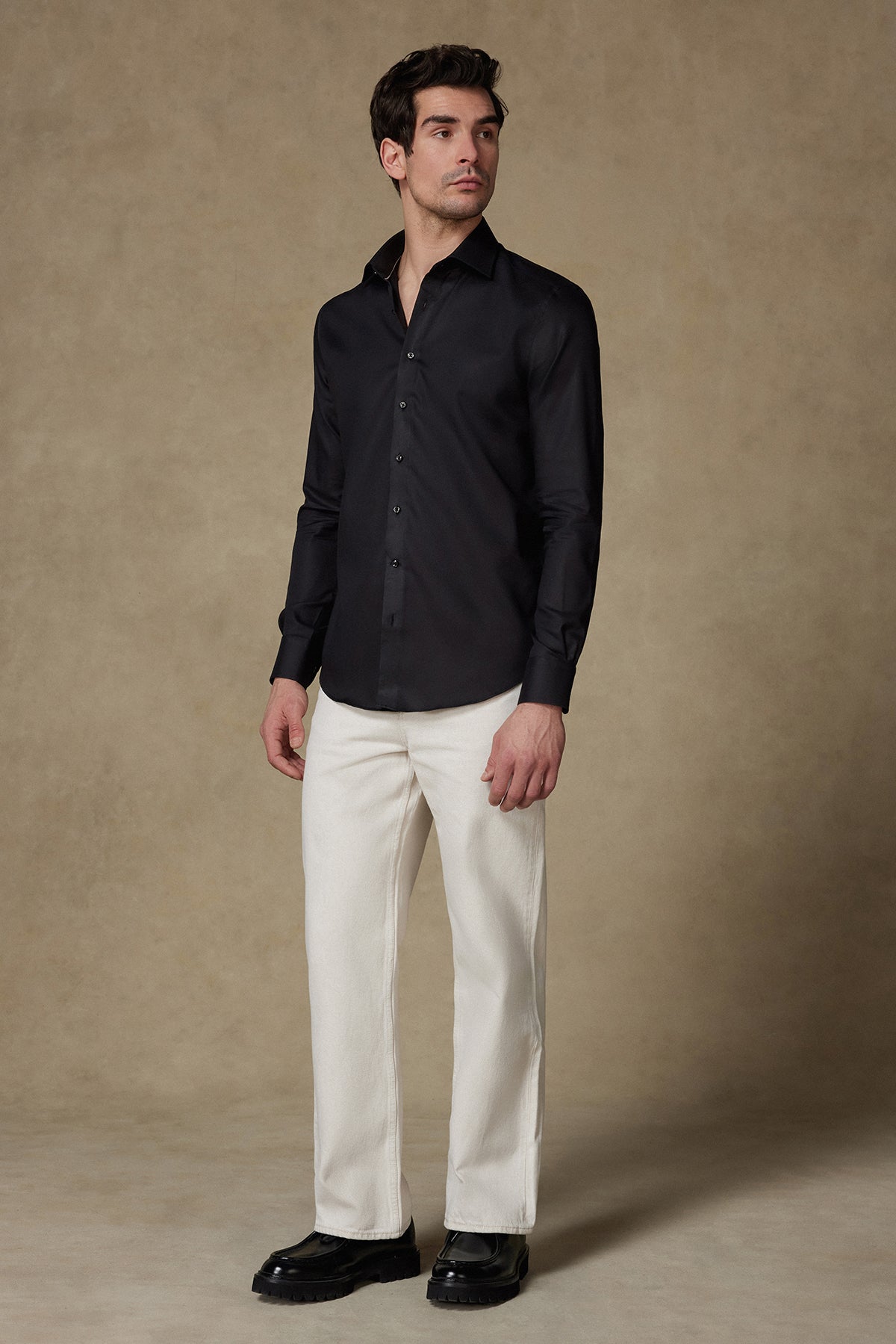 Abbate Donatello Saten Pamuklu Slim Fit Siyah Klasik Yaka Erkek Düz Gömlek