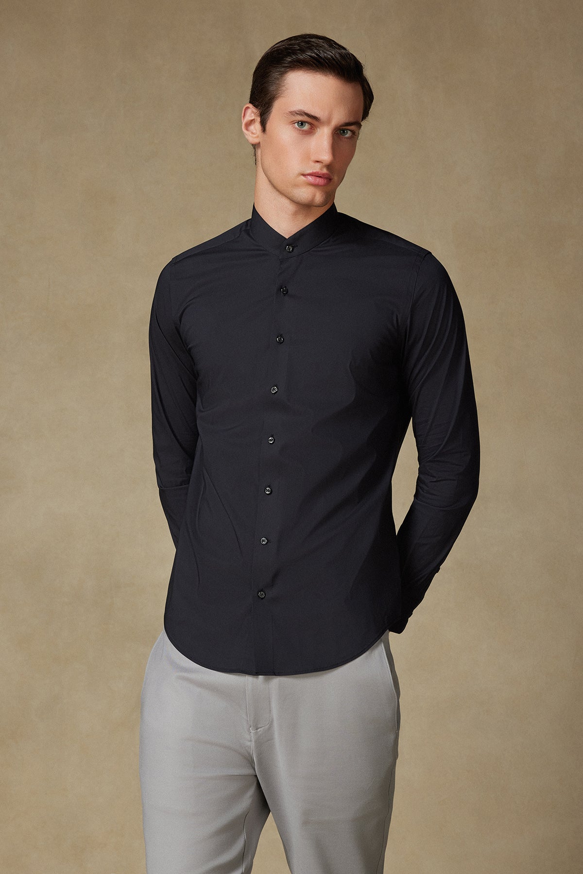 Abbate Mao Poplin Stretch Pamuk Karışımlı Slim Fit Siyah Hakim Yaka Erkek Düz Gömlek