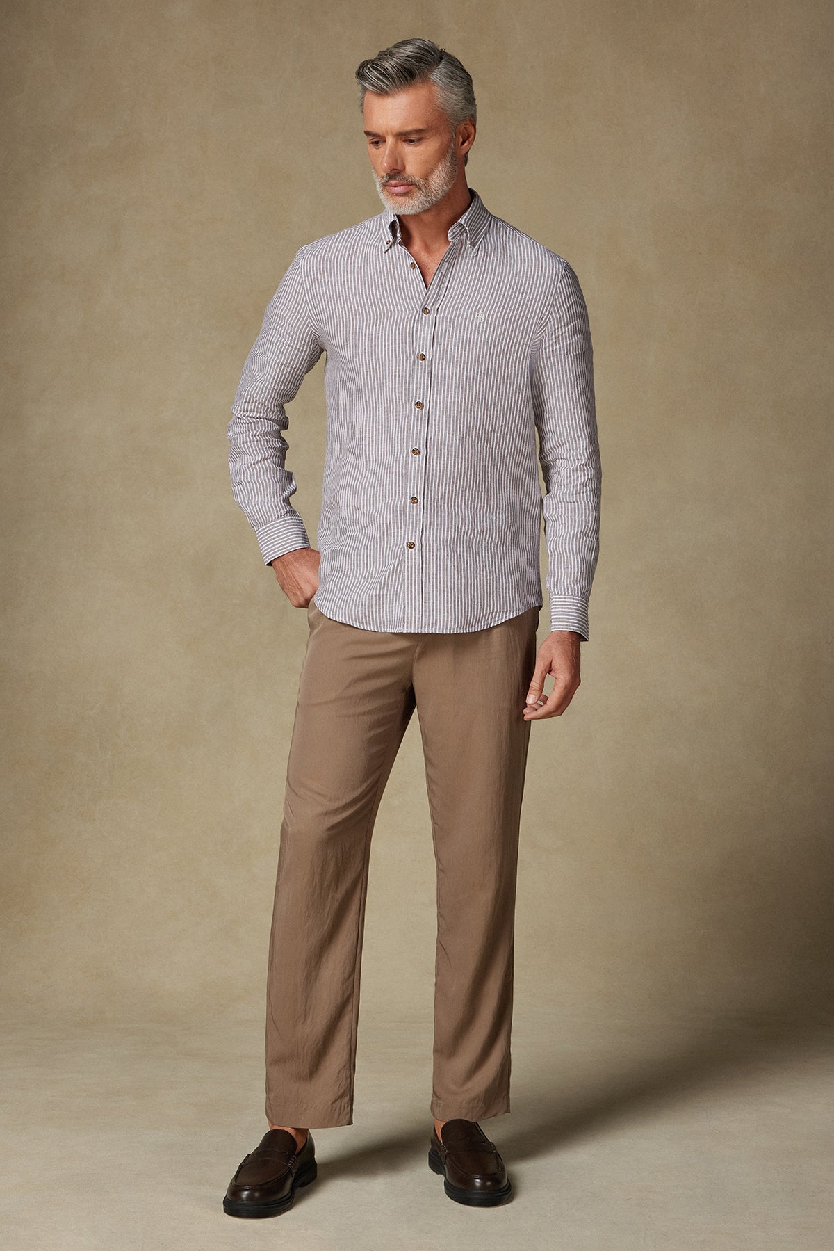 Abbate Sorento Keten Keten Comfort Fit Kahverengi Düğmeli Yaka Erkek Çizgili Gömlek