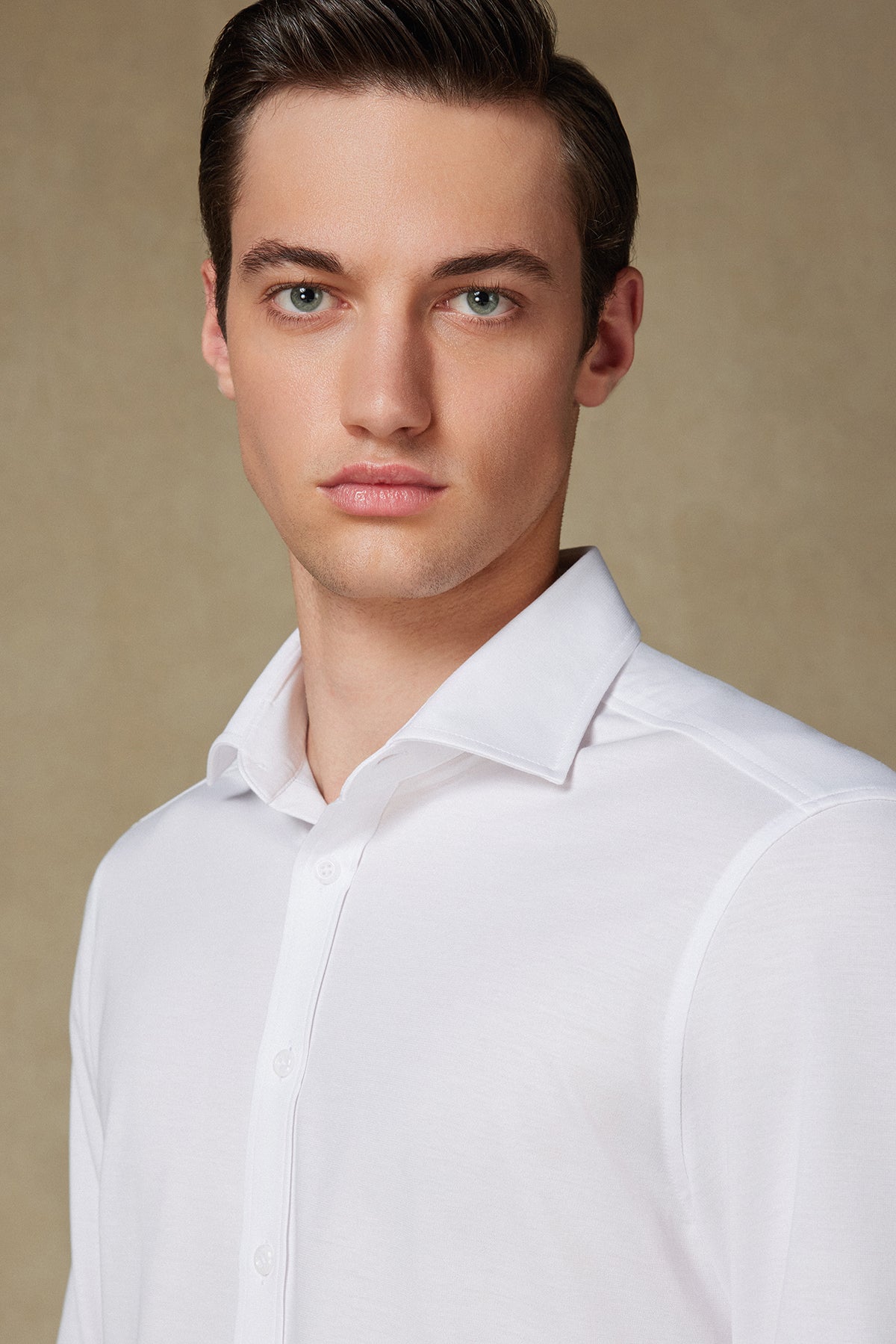 Abbate Floransa Örme Kumaş Pamuk Karışımlı Comfort Fit Beyaz Klasik Yaka Erkek Düz Gömlek