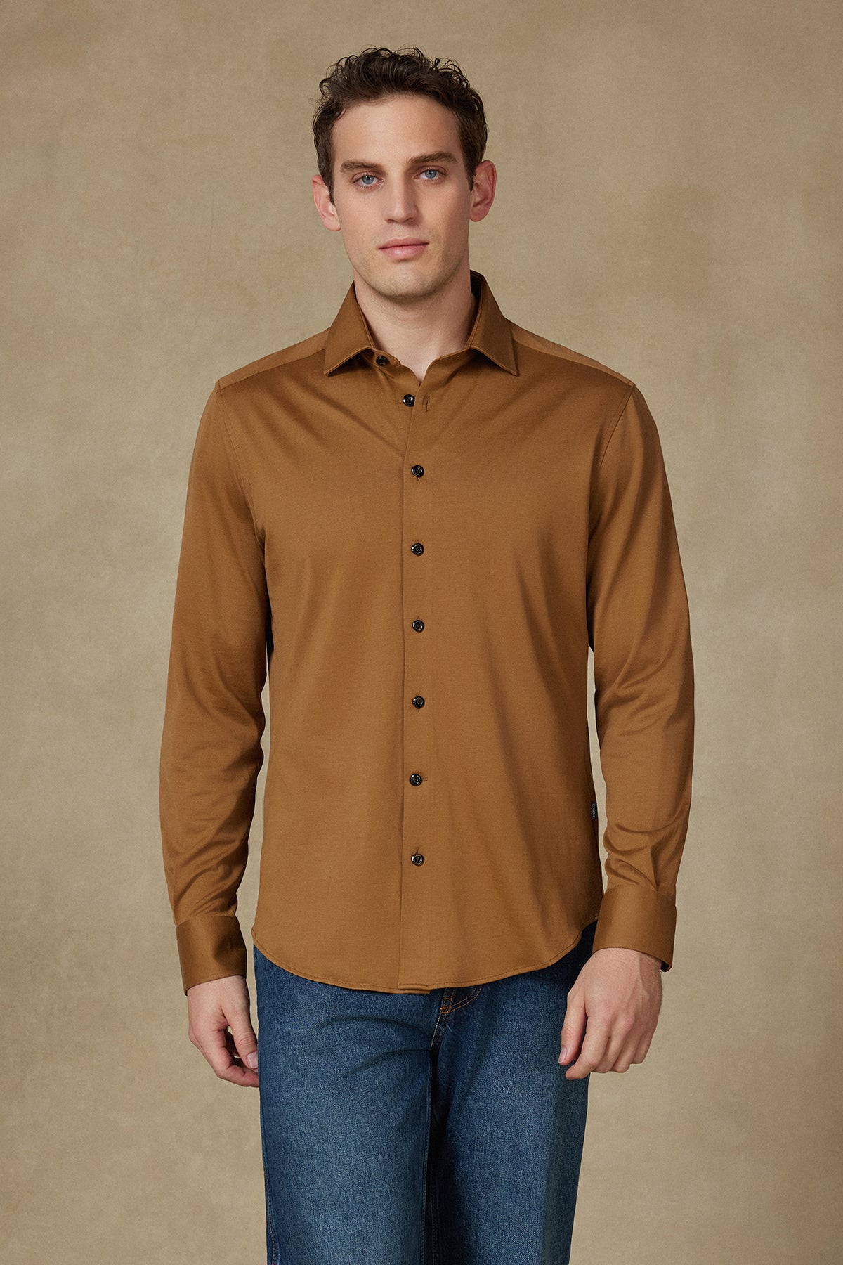 Abbate Floransa Örme Rayon Karışımlı Comfort Fit Açık Kahverengi Klasik Yaka Erkek Düz Gömlek