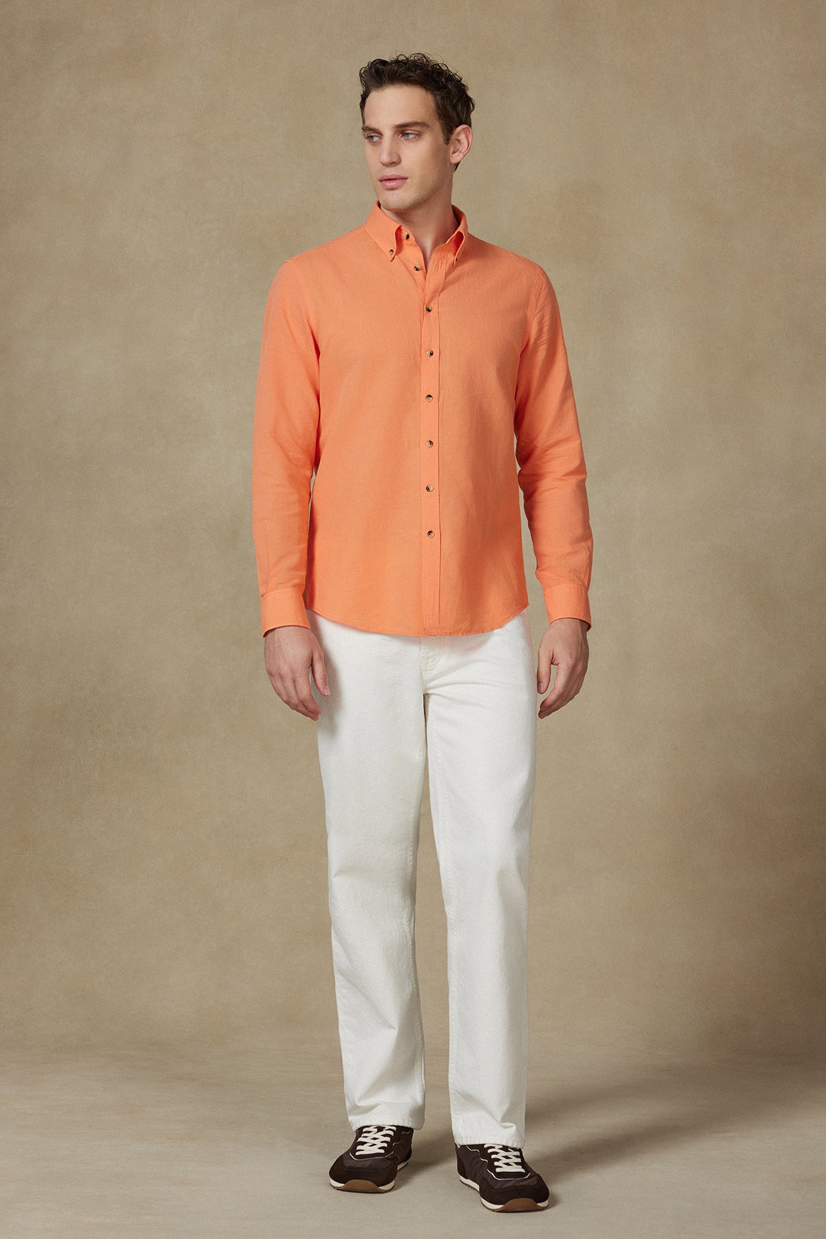 Abbate Mario Keten Pamuk Keten Karışımlı Comfort Fit Turuncu Düğmeli Yaka Erkek Düz Gömlek