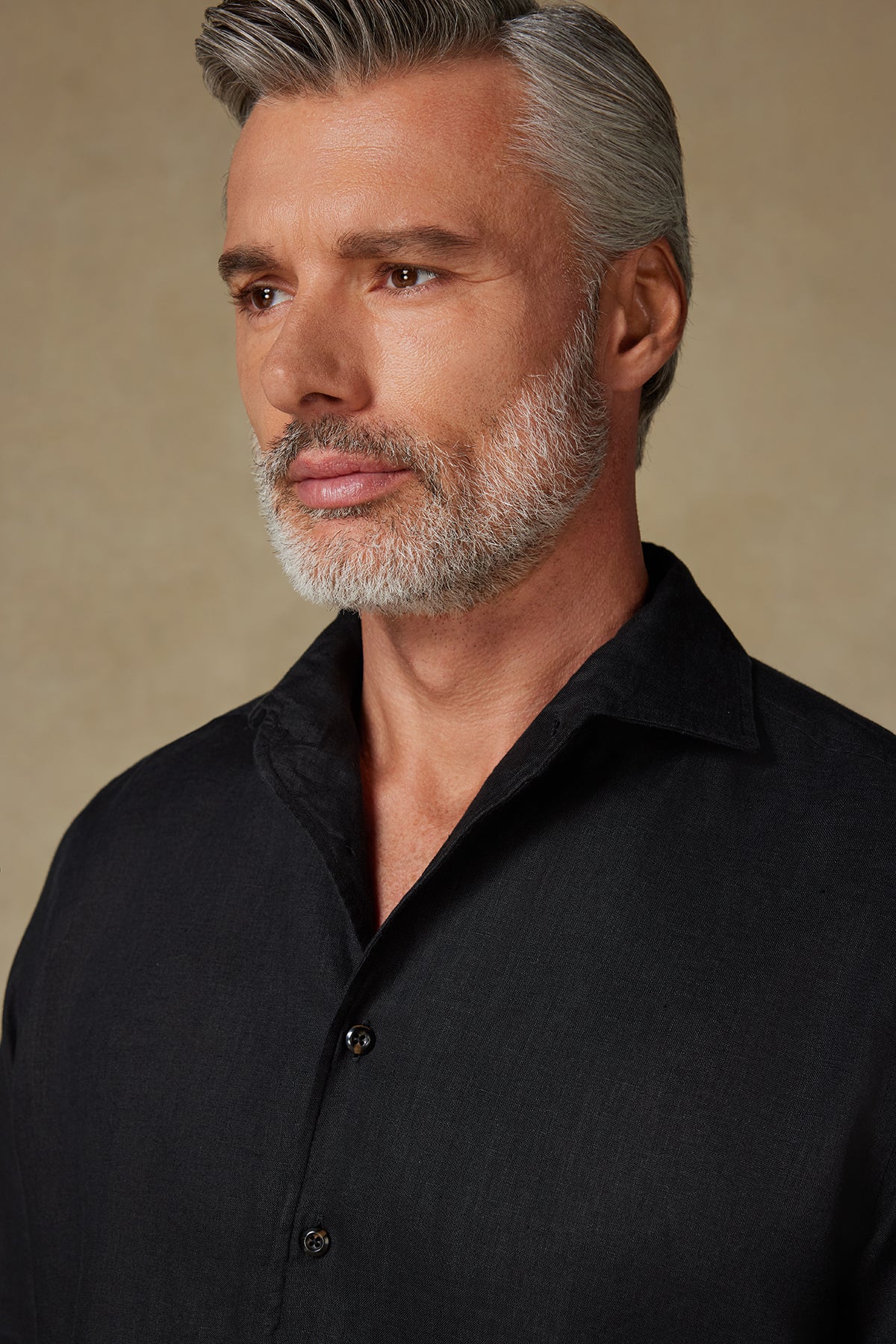 Abbate Bella Keten Keten Comfort Fit Siyah Mostra Yaka Erkek Düz Gömlek