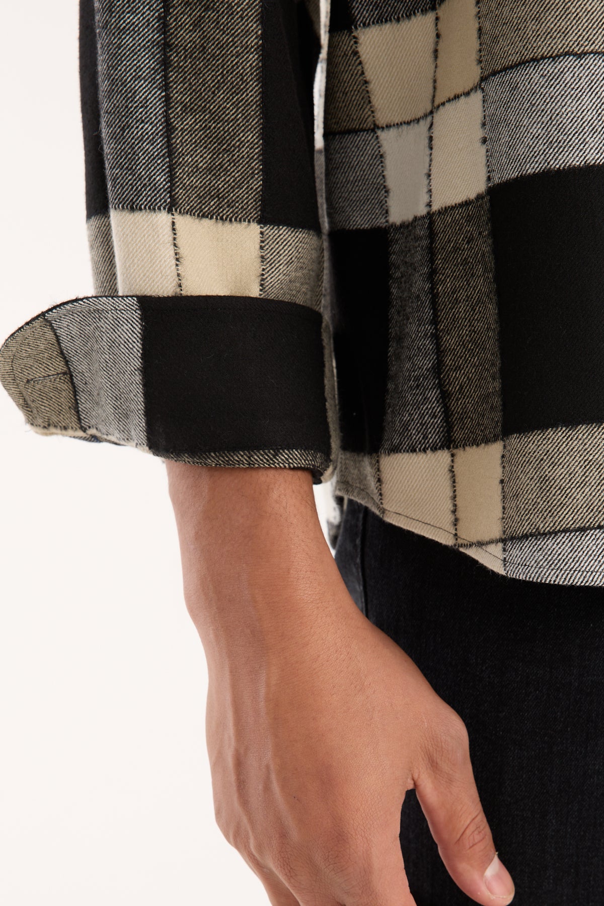 BB Club Rio Twill Viskon Karışımlı Oversize Fit Siyah Klasik Yaka Erkek Ekoseli Gömlek