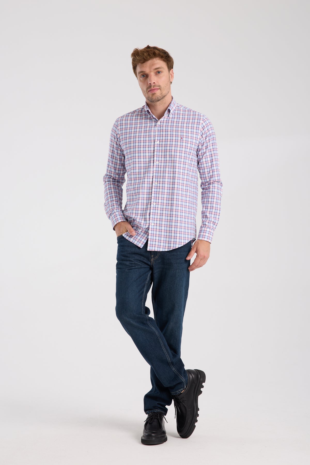 AClub AC10083 Oxford Pamuk Karışımlı Slim Fit Kırmızı Düğmeli Yaka Erkek Kareli Gömlek