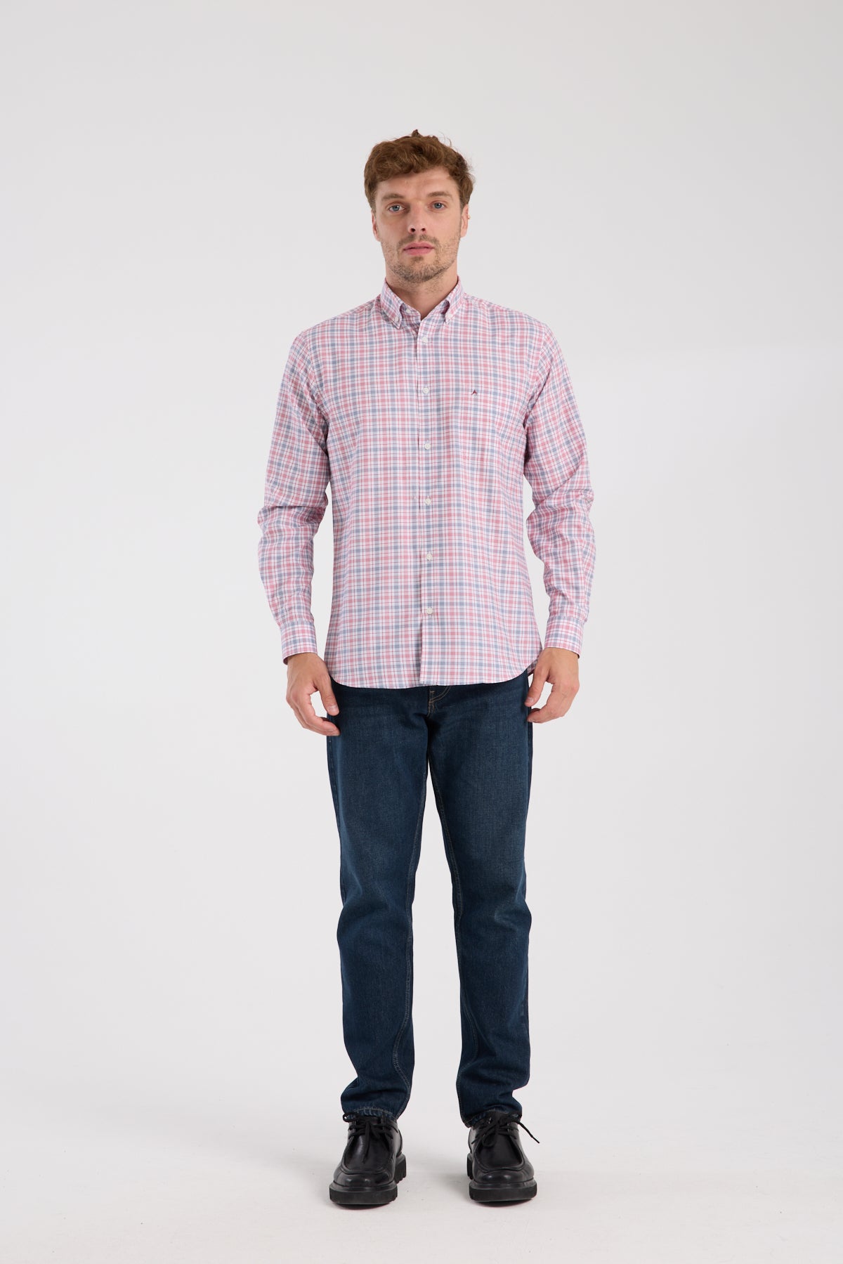 AClub AC10090 Oxford Pamuk Karışımlı Regular Fit Kırmızı Düğmeli Yaka Erkek Kareli Gömlek