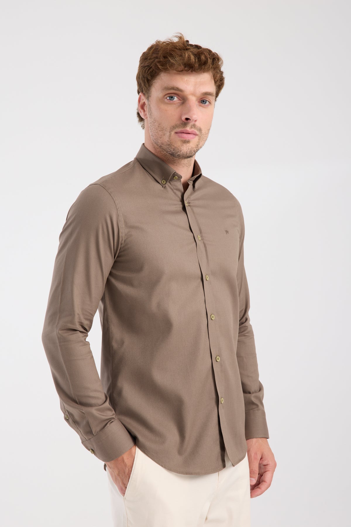AClub AC10103 Twill Pamuklu Slim Fit Kahverengi Düğmeli Yaka Erkek Düz Gömlek