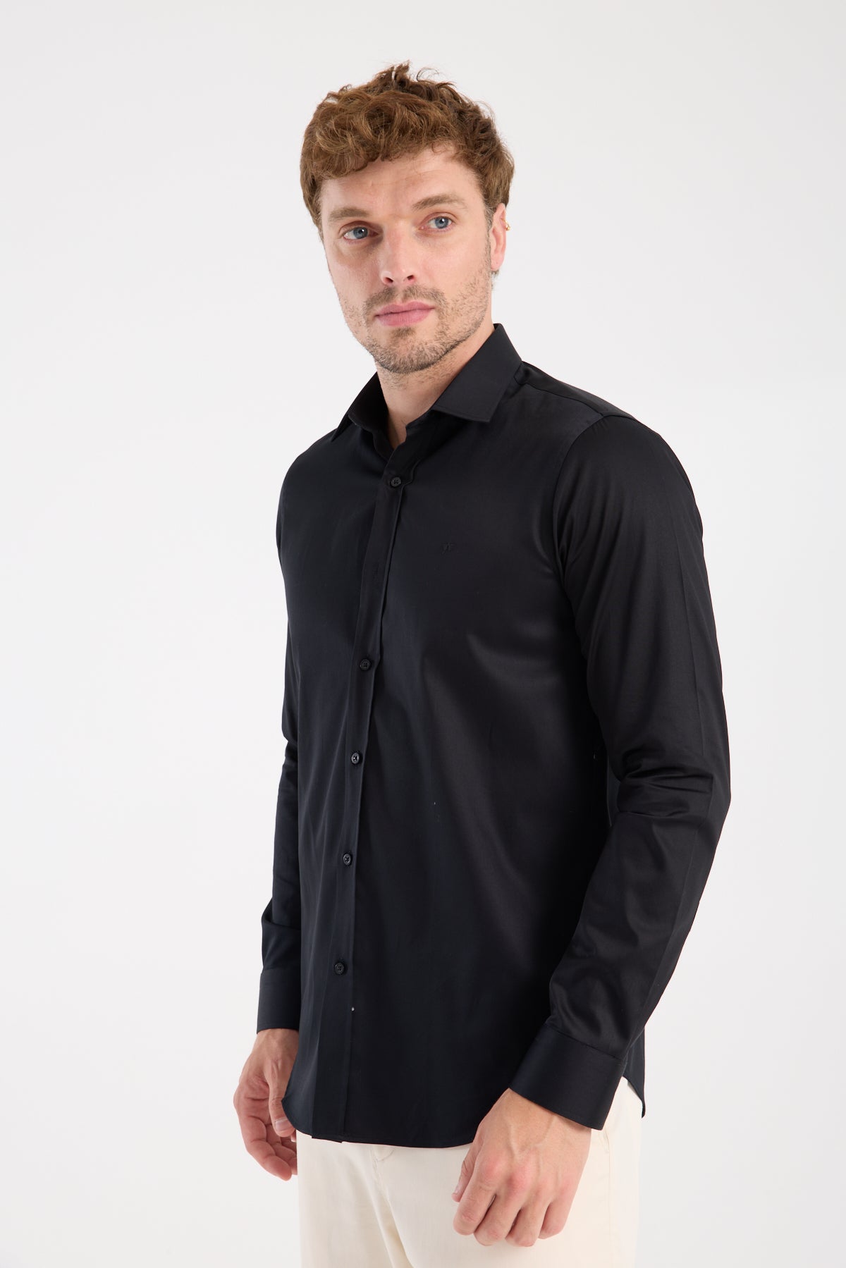 AClub AC10106 Saten Pamuklu Slim Fit Siyah Klasik Yaka Erkek Düz Gömlek