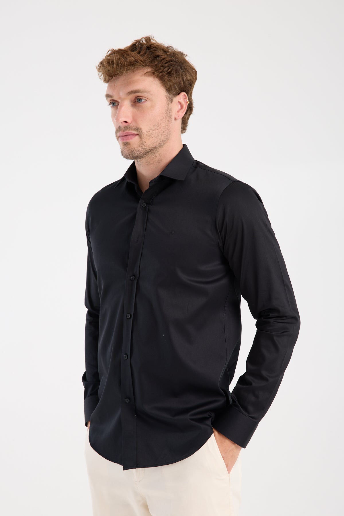 AClub AC10106 Saten Pamuklu Slim Fit Siyah Klasik Yaka Erkek Düz Gömlek